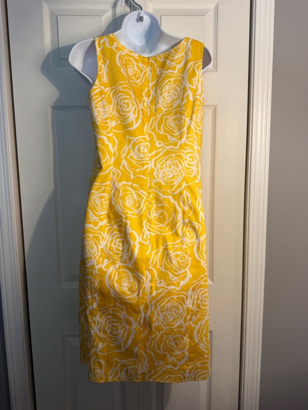 Brooks Brothers "346" Yellow and White Floral Rose Shift Dress size 6 - Picture 2 of 8